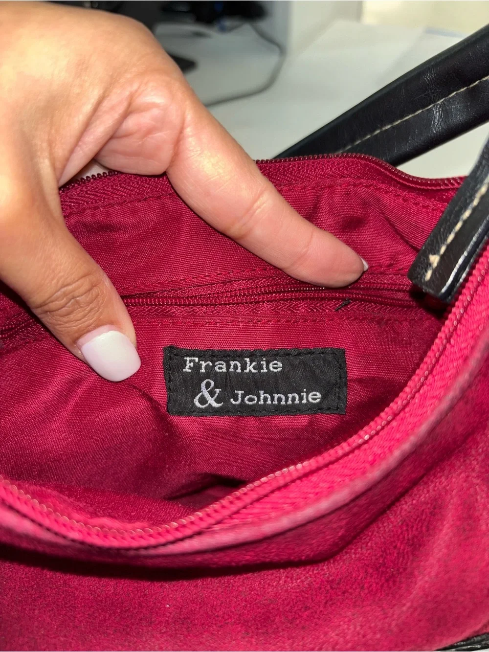 Frankie & Johnnie stylish women’s